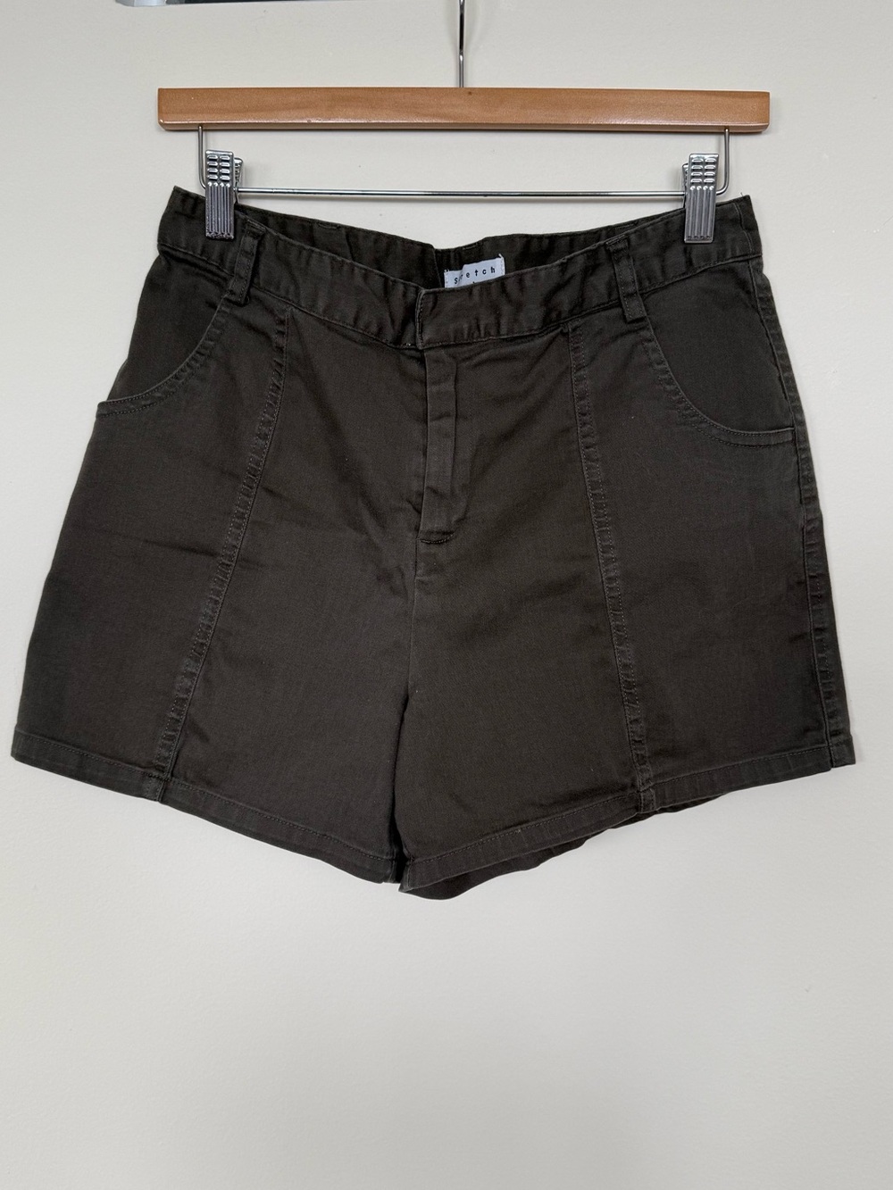 Vintage 90’s Que Pasa Olive Green Brown Low Rise Shorts Stretch Size 10 Casual